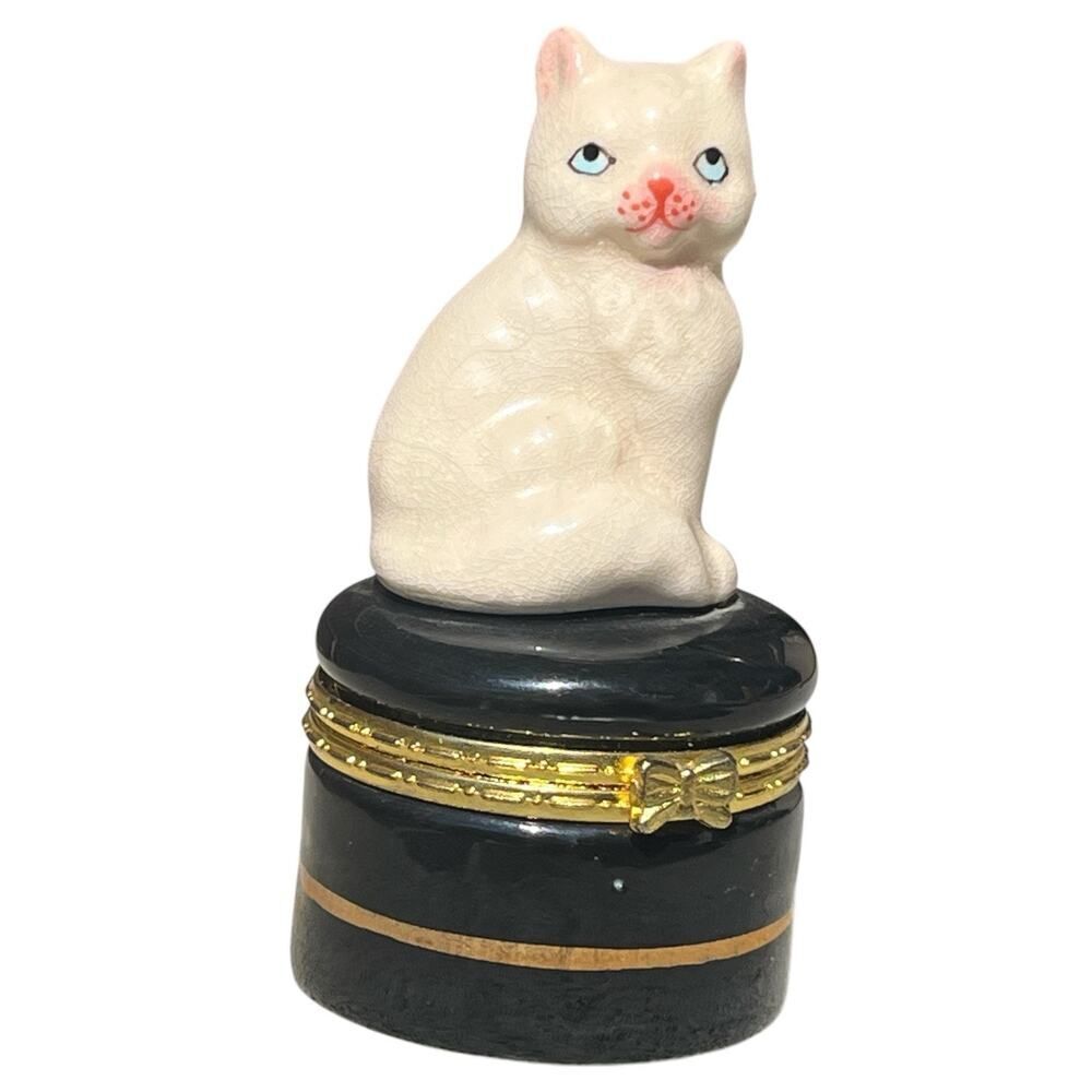 Vintage Cream White Cat 4”H Trinket Box with Hinged Lid Ceramic